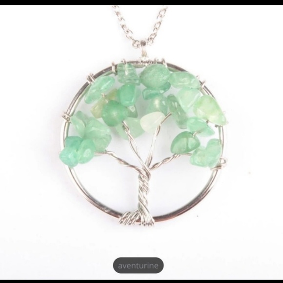 Jewelry - Host Pick! Green Semi-Precious Tree of Life Pendant